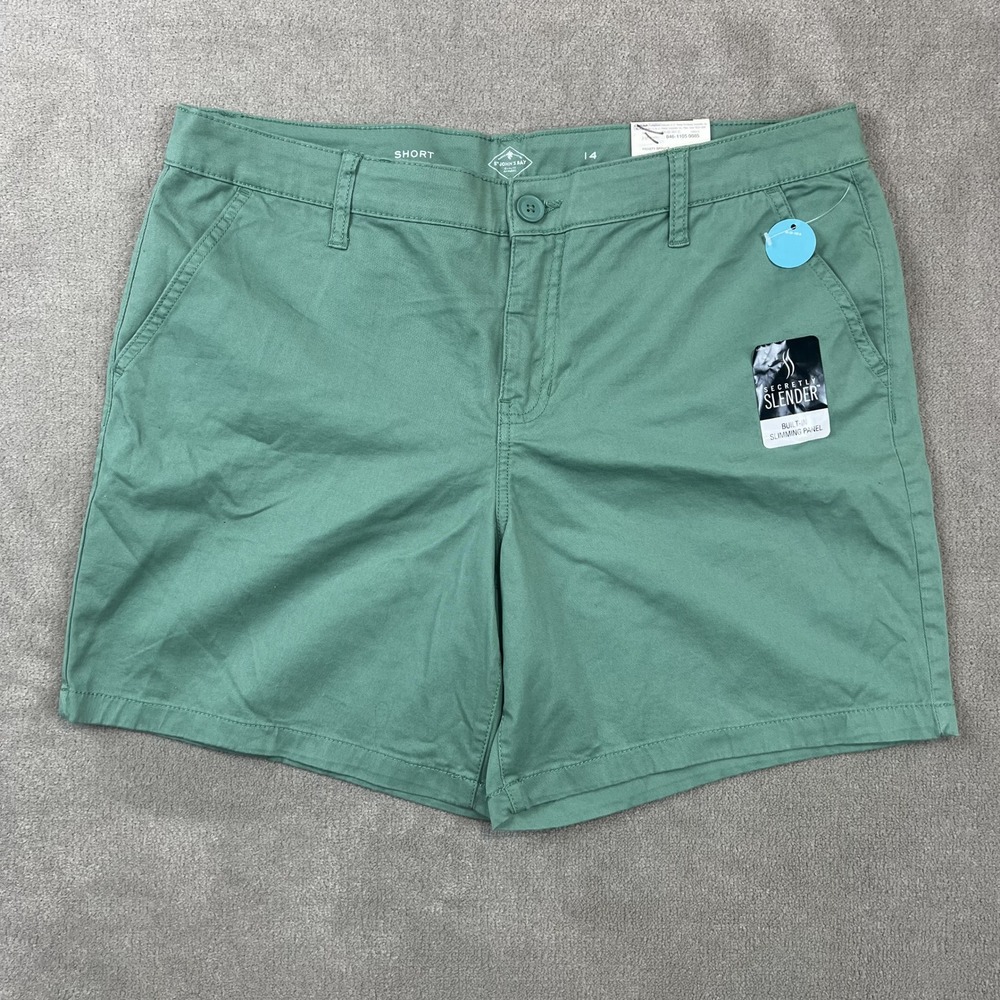 St. John's Bay Size 14 Women Green Secretly Slender Mid-Rise 7" Chino Shorts NWT